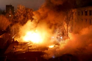 Пожар в результате обстрела со стороны ВСУ на территории ресторана «Багратион»