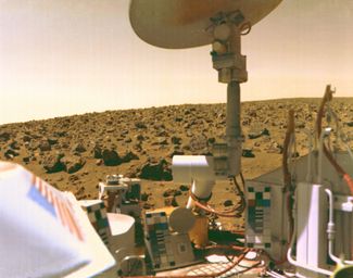 Космический аппарат Викинг-2 на Марсе