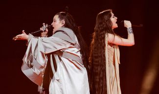 Alyona Alyona и Jerry Heil на финальном концерте «Евровидения»