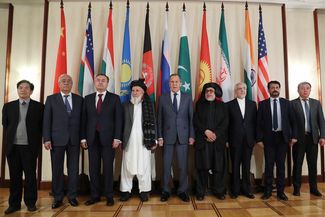 Participants in the Moscow negotiations concerning the Afghan conflict pose for a photo op. November 9, 2018