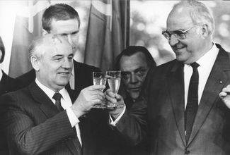 С Михаилом Горбачевым. Бонн, июнь 1989 года