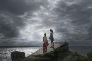 Children play in the ruins of the forts. Karosta, July 2024.