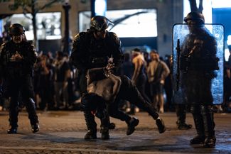 A fan was arrested in Paris