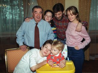 1998. Yevgeny Primakov with his family.