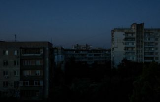 Residential buildings in Evpatoria during a power outage. June 23