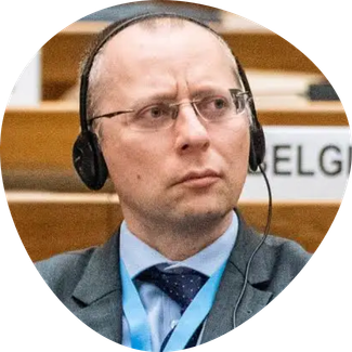 “Demonstration and diplomacy are opposites.” The United States extends the truce, and Iran refuses to negotiate – how can this be possible? Who has a stronger position? Answers former diplomat Boris Bondarev