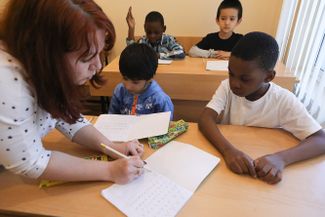Школа русского языка для детей мигрантов при храме преподобной Евфросинии Московской
