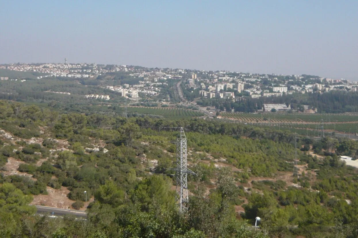 Almog / Wikimedia Commons