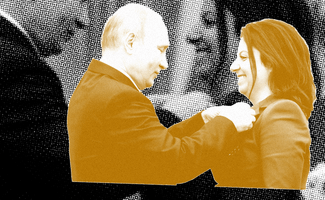 Владимир Путин вручает госнаграду Маргарите Симоньян 