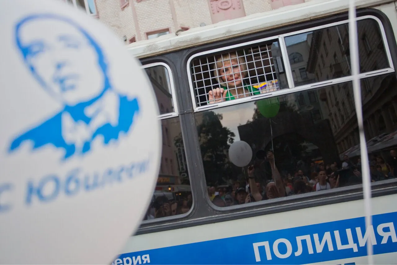 «К сожалению, мы увидели, как ворюга превращается в кровопийцу» Большое  интервью Михаила Ходорковского — о том, что будет с Россией после Путина (и  будет ли она вообще) — Meduza