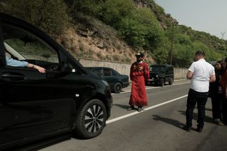 Residents briefly blocked the road near the Bagratashen crossing point on the Armenian-Georgian border. Within hours, however, police arrived and restored traffic.