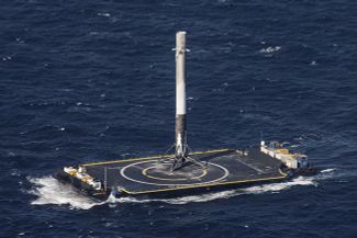 Посадка ракеты SpaceX на морскую платформу, 9 апреля 2016 года