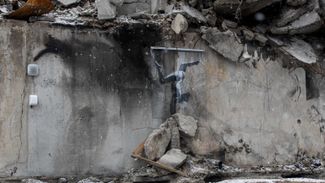 Reuters journalists established that Banksy changed the name of his passport for the sake of the conspiracy. The artist was correctly identified in 2008 as Robin Gunningham. But his name is now David Jones