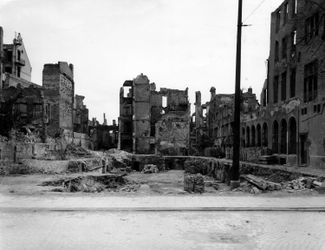 Destruction in Gdańsk after World War II, 1945