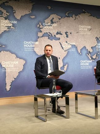 Андрей Ермак выступает в лондонском Chatham House. Декабрь 2019 года