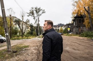 Алексей Навальный на проспекте Советских Космонавтов в Архангельске, 1 октября 2017 года