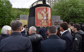 Траурное мероприятие возле рубки «Курска». Мурманск, 3 июля 2019 года