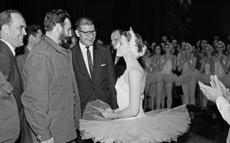 Фидель Кастро и Майя Плисецкая в Большом театре. Апрель 1963 года