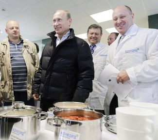 Пригожин и Путин в 2010 году