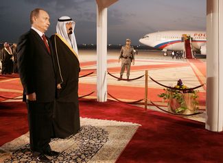 Президент РФ Владимир Путин и король Саудовской Аравии Абдалла, 11 февраля 2007 года.