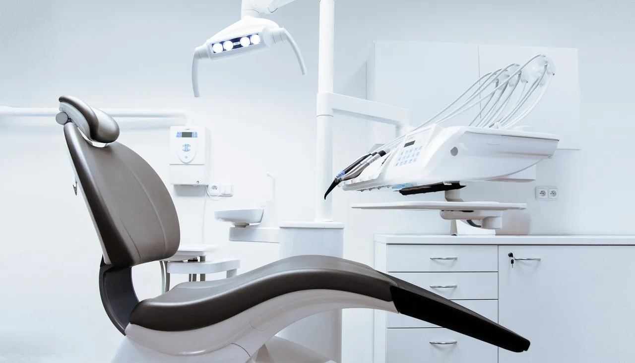 Daniel Frank / Unsplash