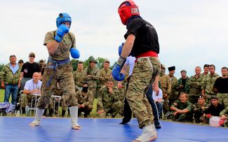 Соревнования по армейскому рукопашному бою на турнире «Добровольческие игры — 2017»
