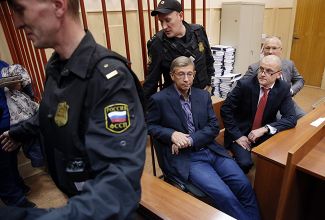 Владелец АФК «Система» Владимир Евтушенков на слушаниях в суде по продлению его домашнего ареста