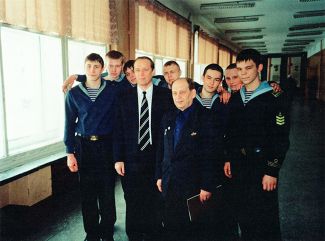 Александр Вешняков в Архангельском мореходном училище, 2002 год