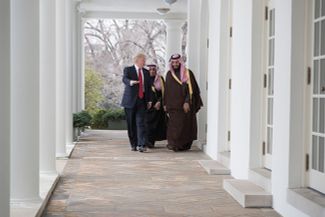 Мухаммад бин Салман и президент США Дональд Трамп в Белом доме. 14 марта 2017 года