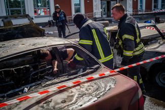 В результате обстрела вокзала в Краматорске погибли 57 человек, больше сотни были получили ранения