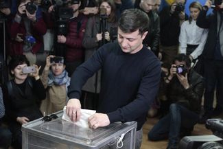 Volodymyr Zelenskiy votes during Ukraine’s presidential election. March 31, 2019