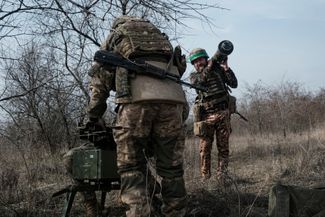 Soldiers of the 80th Separate Air Assault Brigade of the Armed Forces of Ukraine install Skif anti-tank guided missiles in position