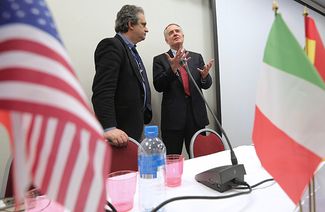 Party leader of the Italian New Force Roberto Fiore speaks with American author Jared Taylor at the Russian international conservative forum in St. Petersburg. March 22, 2015.