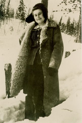 Ирина Алферова-Руге в последние месяцы заключения. Автор снимка — Вальтер Руге. 1950 год