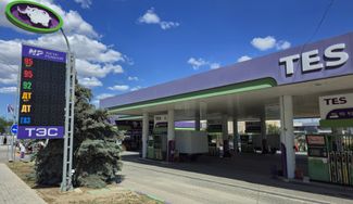 Empty gas station in Evpatoria. June 22