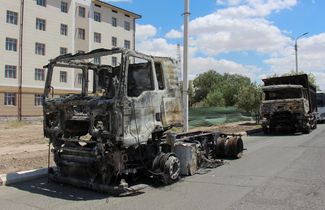 Trucks burnt during protests in Nukus, the capital of Uzbekistan’s Karakalpakstan autonomous republic. July 6, 2022.