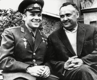 Юрий Гагарин и Сергей Королев