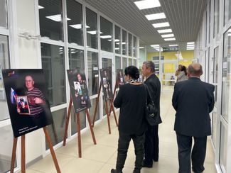 A photo exhibit in Ulan-Ude dedicated to Russian soldier who have died in Ukraine