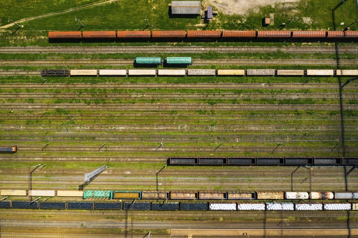 В Беларуси продолжается «рельсовая война». Партизаны ломают железнодорожные  пути, чтобы помешать России перебросить технику в Украину, — теперь за это  грозит смертная казнь «Медуза» поговорила с участниками этого движения —  Meduza