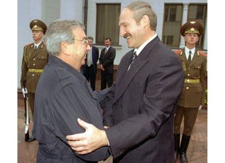 1998. Yevgeny Primakov and Belarusian President Alexander Lukashenko.