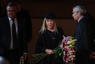 Певица Алла Пугачева на церемонии прощания с Горбачевым