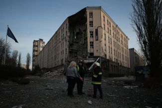 Разрушенная гостиница «Алфавито». 31 декабря 2022 года