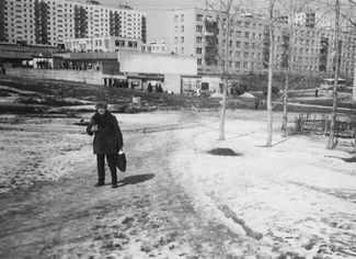 Andrei Sakharov not far from his home in the city of Gorky (now Nizhny Novgorod) in February 1980. A month earlier, Sakharov was stripped of his Soviet awards and prizes, after which he and his wife Elena Bonner were exiled to a city closed to foreigners. Sakharov linked his exile to his speeches opposing the Soviet intervention in Afghanistan. 
