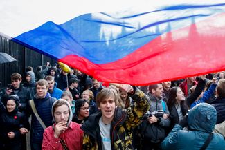 Участники антикоррупционного митинга в Москве, 7 октября 2017 года