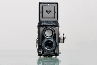 Старая двухобъективная камера