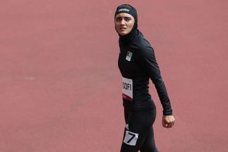 Афганская бегунья Кимия Юсуфи на Олимпиаде в Токио. 2021 год