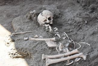 Скелет ребенка 7-8 лет был обнаружен в районе Центральных бань