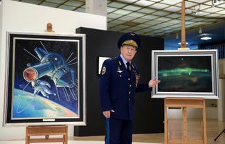 Алексей Леонов на церемонии передачи двух своих картин Третьяковской галерее. 6 апреля 2017 года.