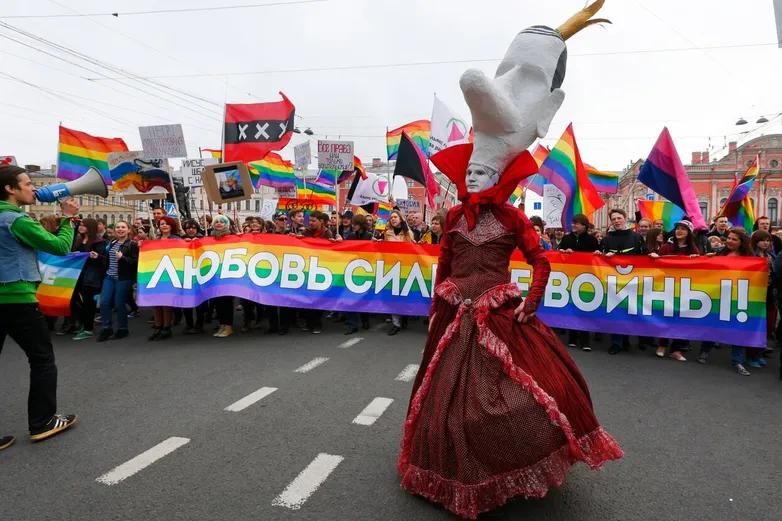 За последние два века (!) ЛГБТК-людей в России всего два десятка лет не преследовали по закону. Теперь история сделала полный круг