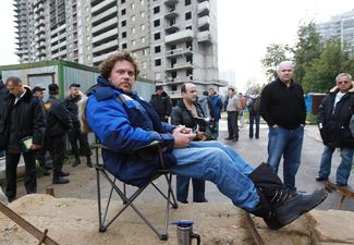 Сергей Полонский объявил голодовку из-за «рейдерского захвата» ЖК «Кутузовская миля». 23 сентября 2011 года